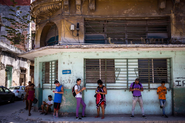 Cuba Expands Internet Access to Private Homes and Businesses